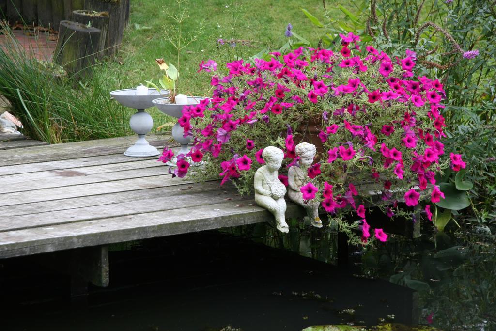 B&B Ut Bosbeekhuuske Tegelen Buitenkant foto