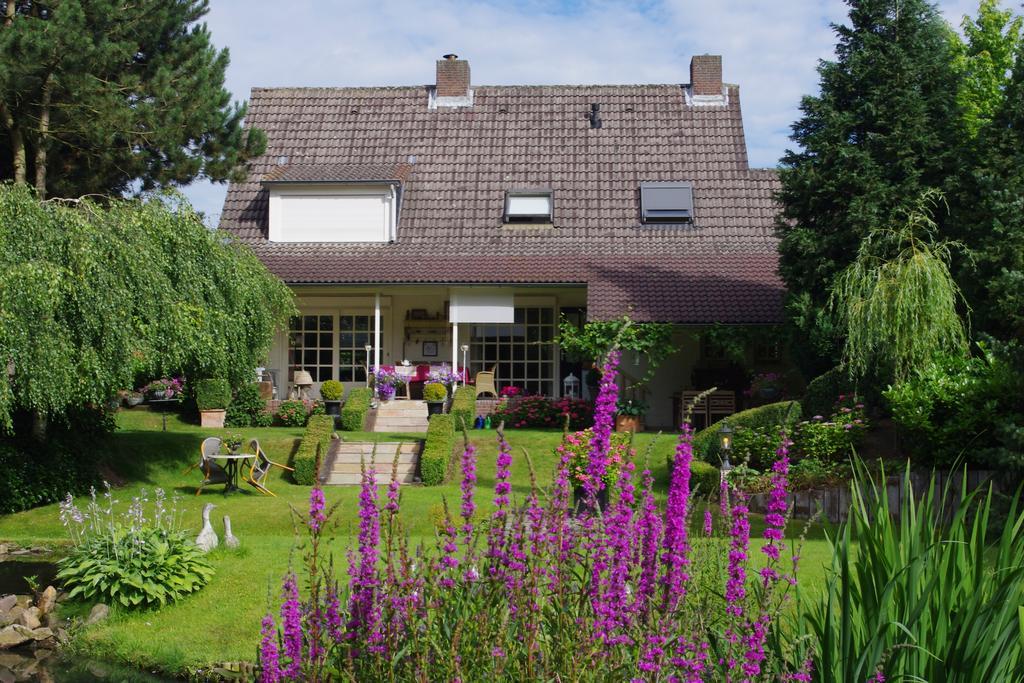 B&B Ut Bosbeekhuuske Tegelen Buitenkant foto